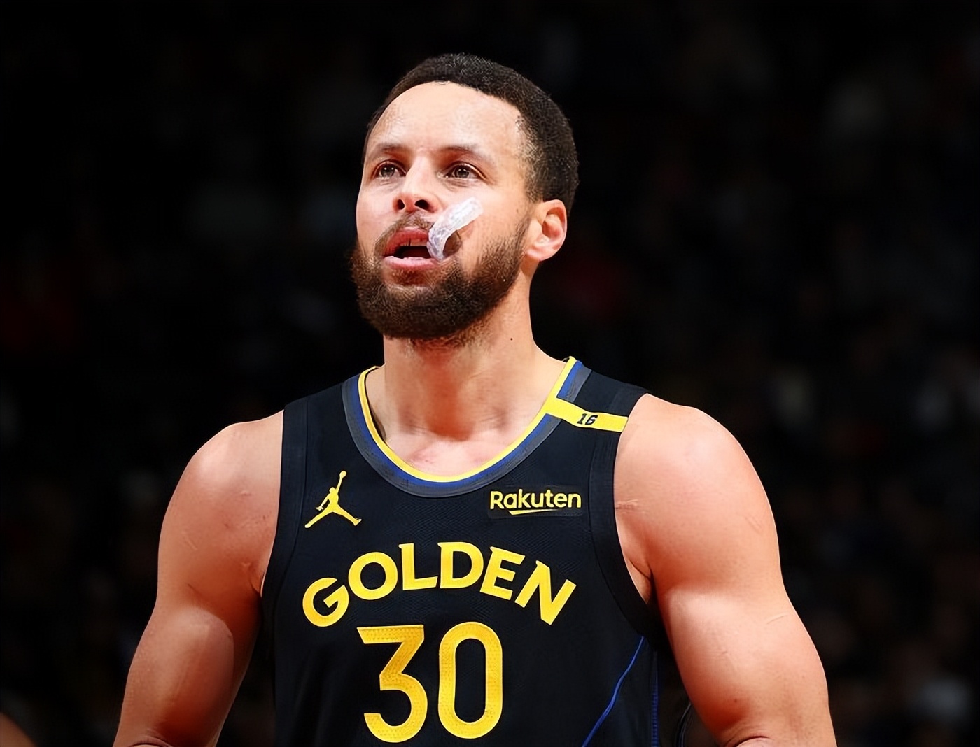 NBA战队状态火热，誓夺总冠军